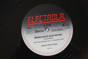 Mixed Emotions Bring back (Vinyl Maxi Single)