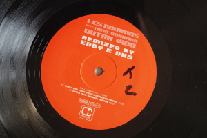 Les Gammas Outra Vida (Vinyl Maxi Single)