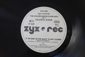 Valerie Dore It´s so easy in the Night... (Vinyl Maxi Single)