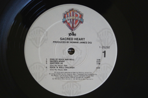 DIO Sacred Heart (Vinyl LP)