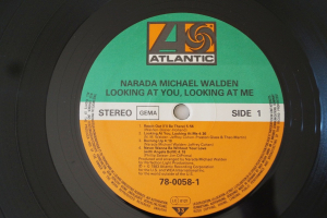 Narada Michael Walden Looking at you looking at me (Vinyl LP)