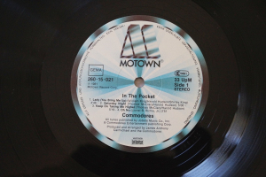 Commodores In the Pocket (Vinyl LP)