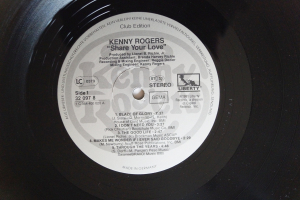 Kenny Rogers Share Your Love (Vinyl LP)