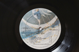 Mike Batt Waves (Vinyl LP)