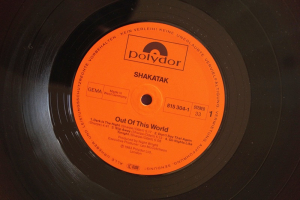 Shakatak Out of this World (Vinyl LP)