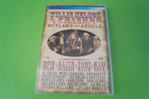 Willie Nelson & Friends Outlaws and Angels (DVD)