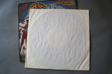 Drum Theatre Living in the Past (Vinyl Maxi Single)