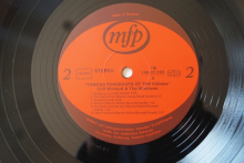 Cliff Richard / The Shadows Famous Popgroups of the 60s (Vinyl 2LP)